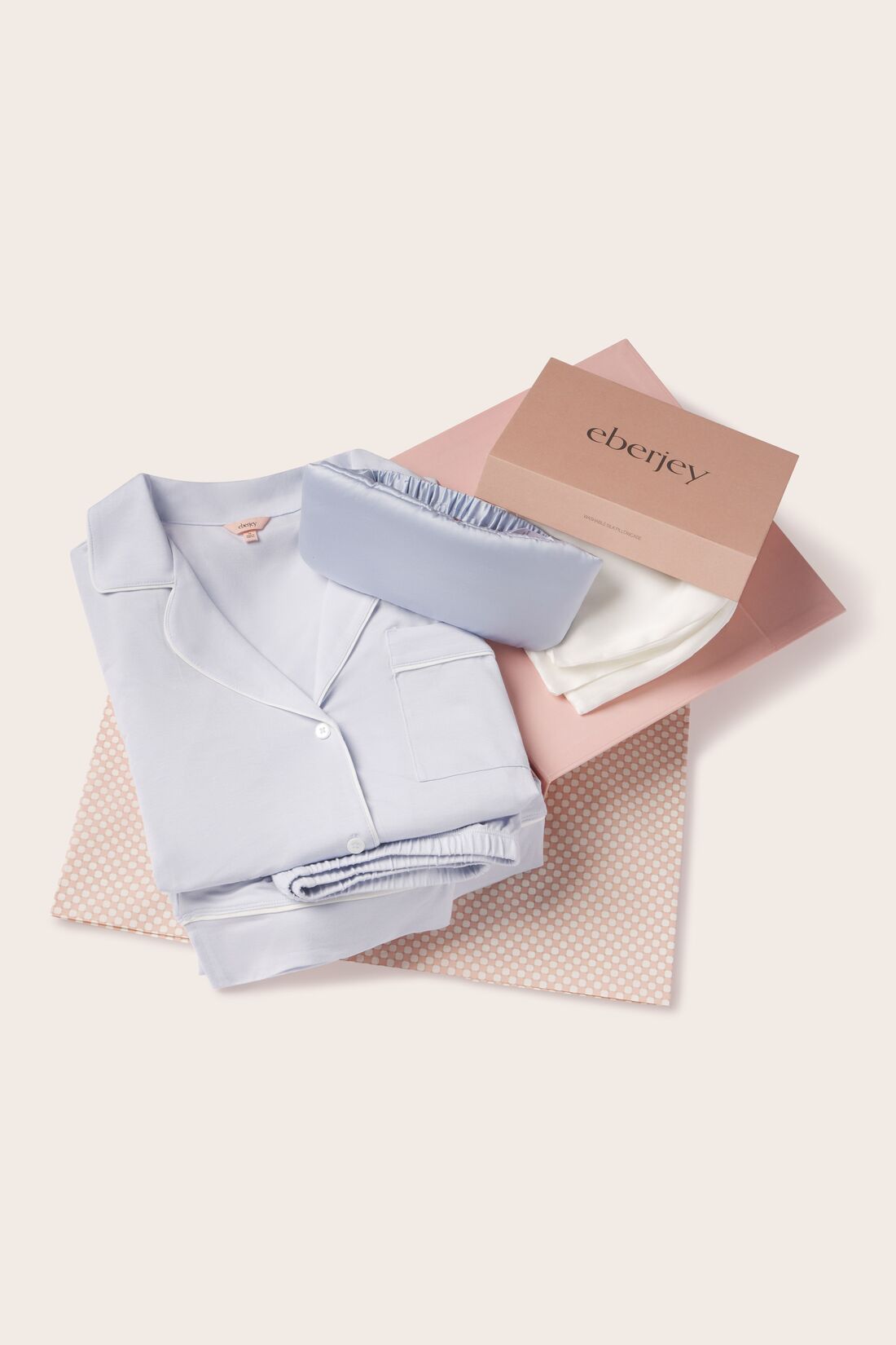 What Are the Best Pajamas for New Moms?