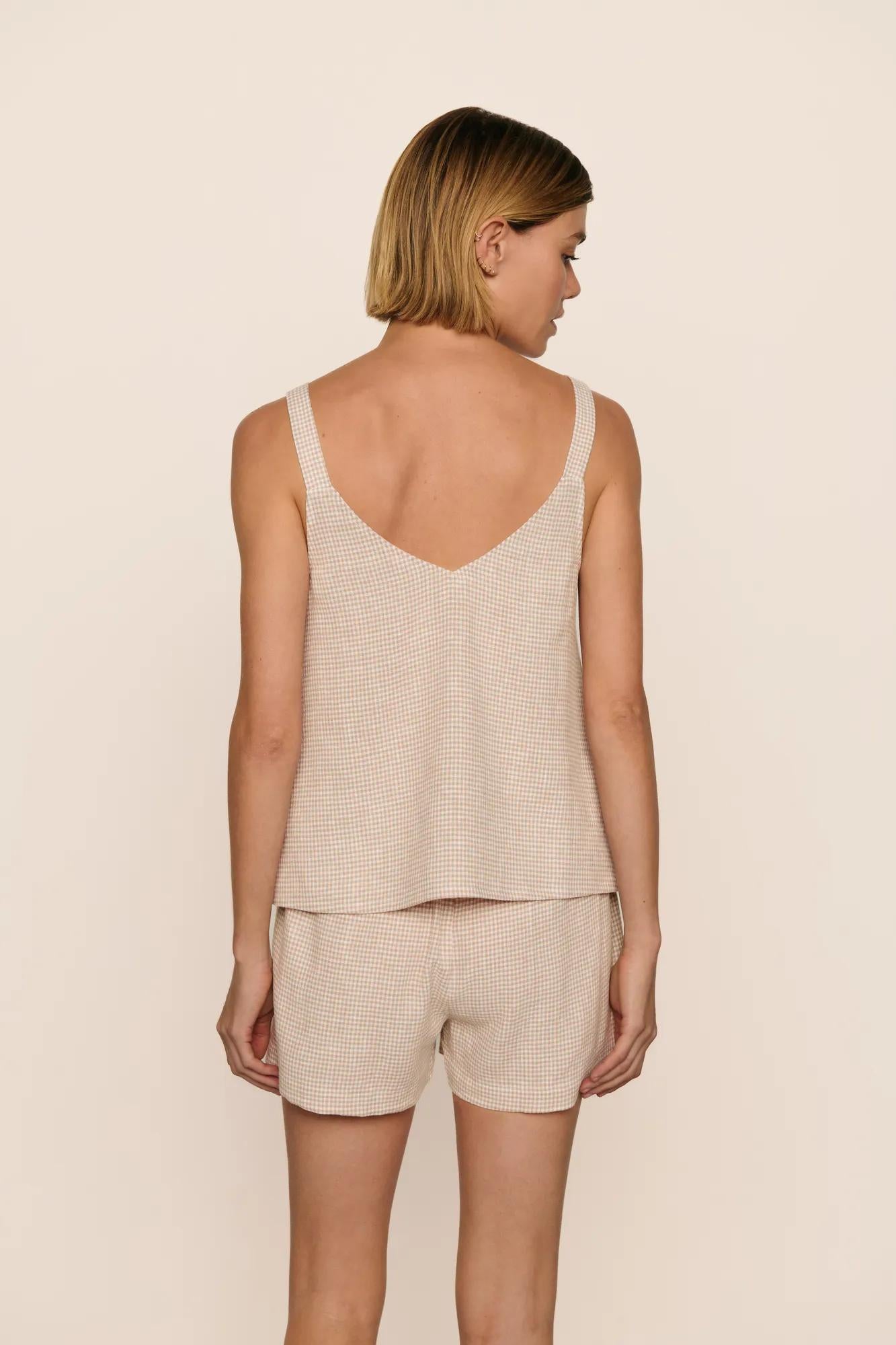 Model is wearing Linen Blend V Neck Cami in Gingham White/Warm Taupe