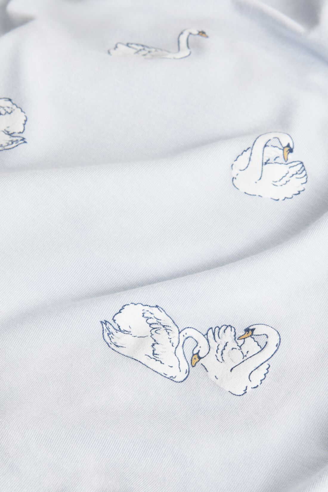 Fabric swatch of TENCEL Modal large Swan Ice Blue/Ivory