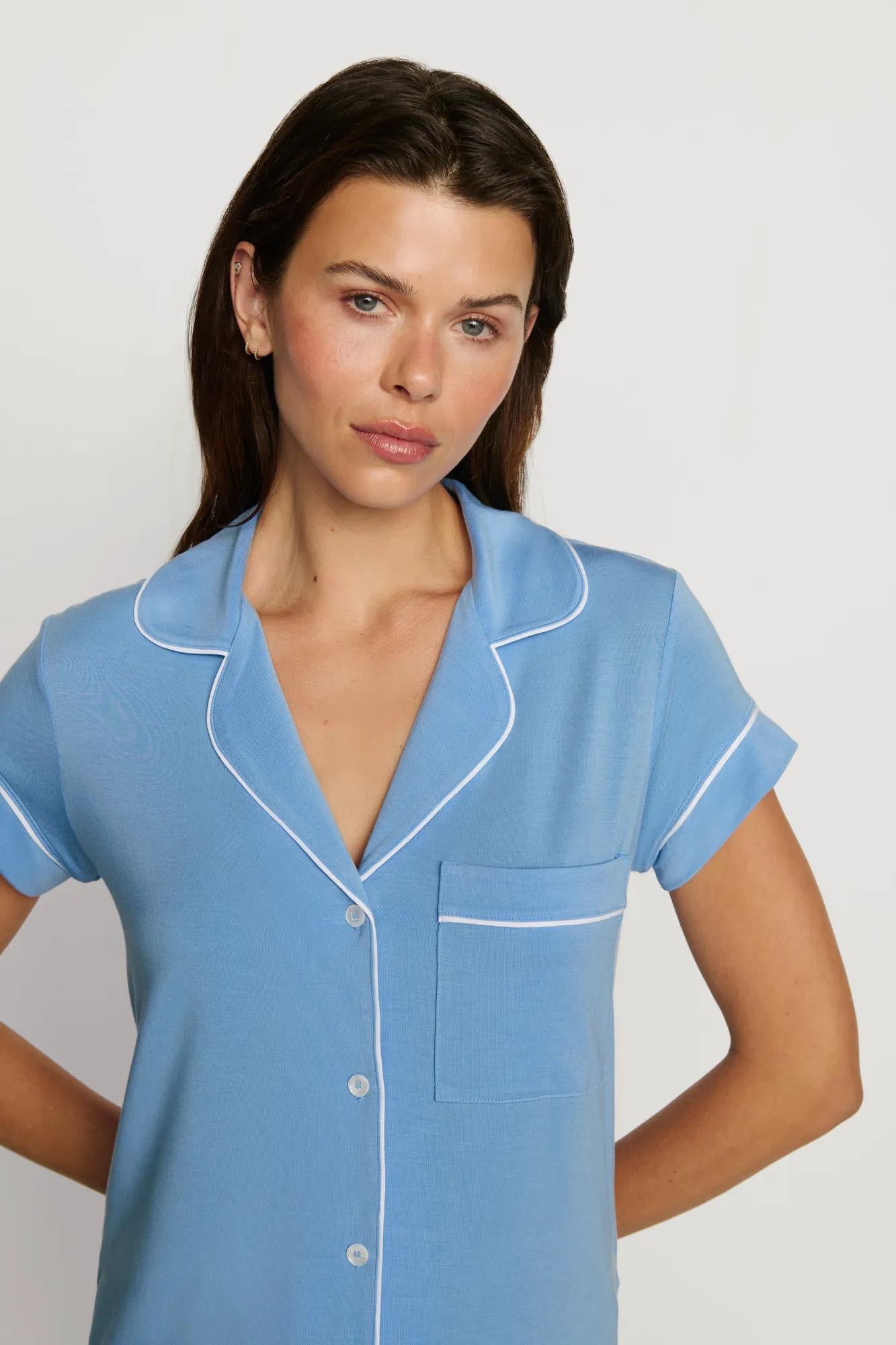 Model is wearing Gisele TENCEL™ Modal Shortie Short PJ Set in Summer Blue/White