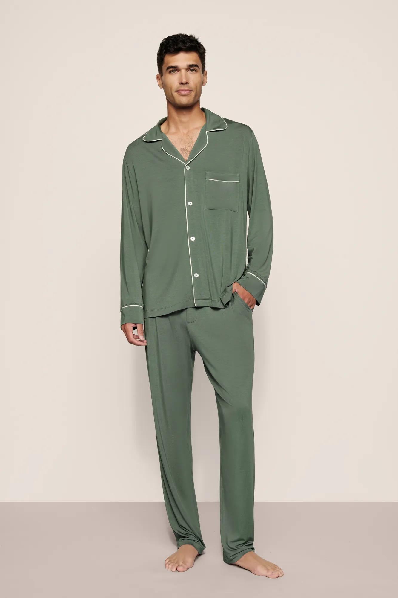 Model is wearing William TENCEL™ Modal Long PJ Set  in  Desert Sage/Ivory