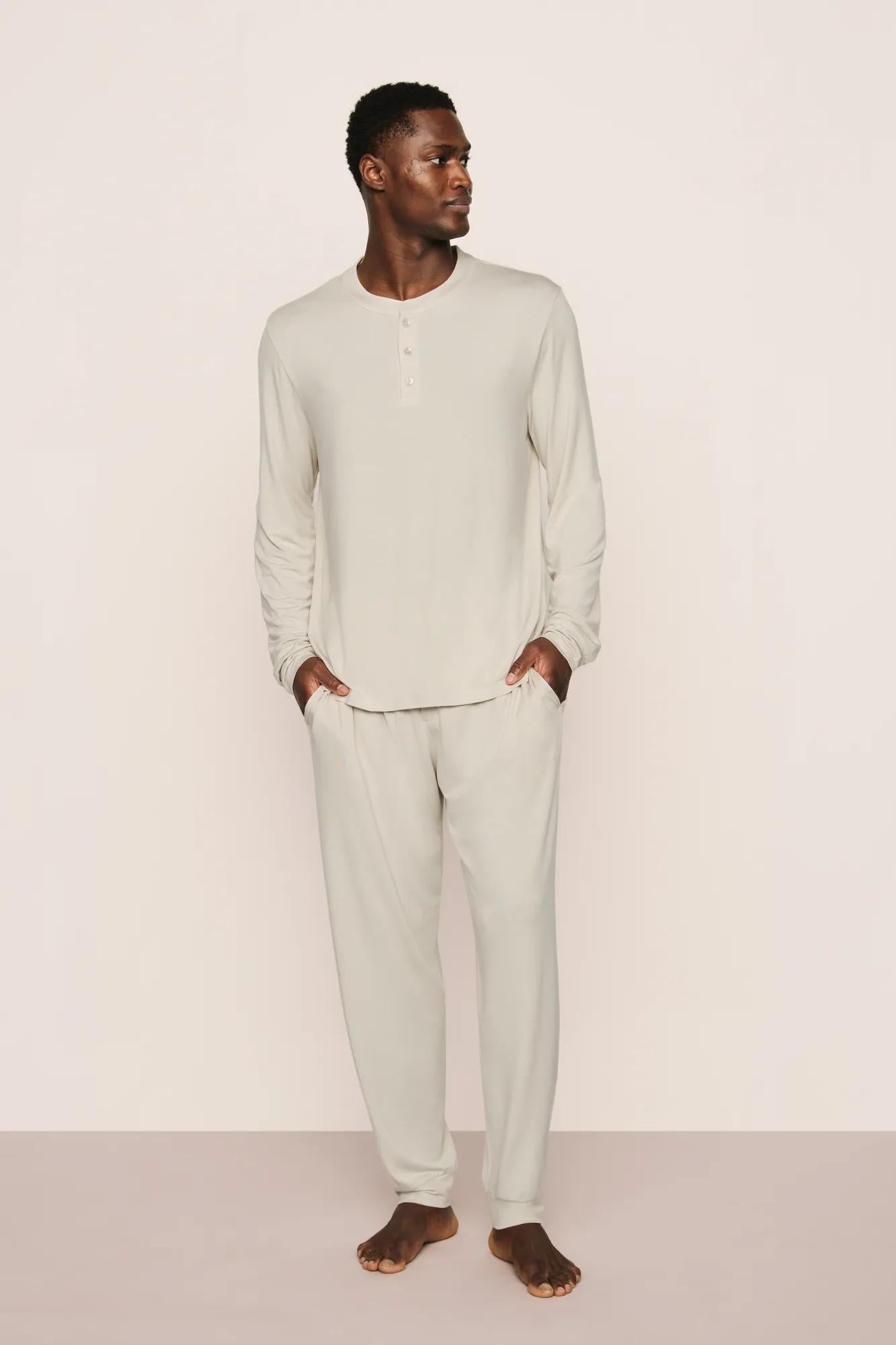 Model is wearing Henry TENCEL™ Modal Long PJ Set  in Moonstruck