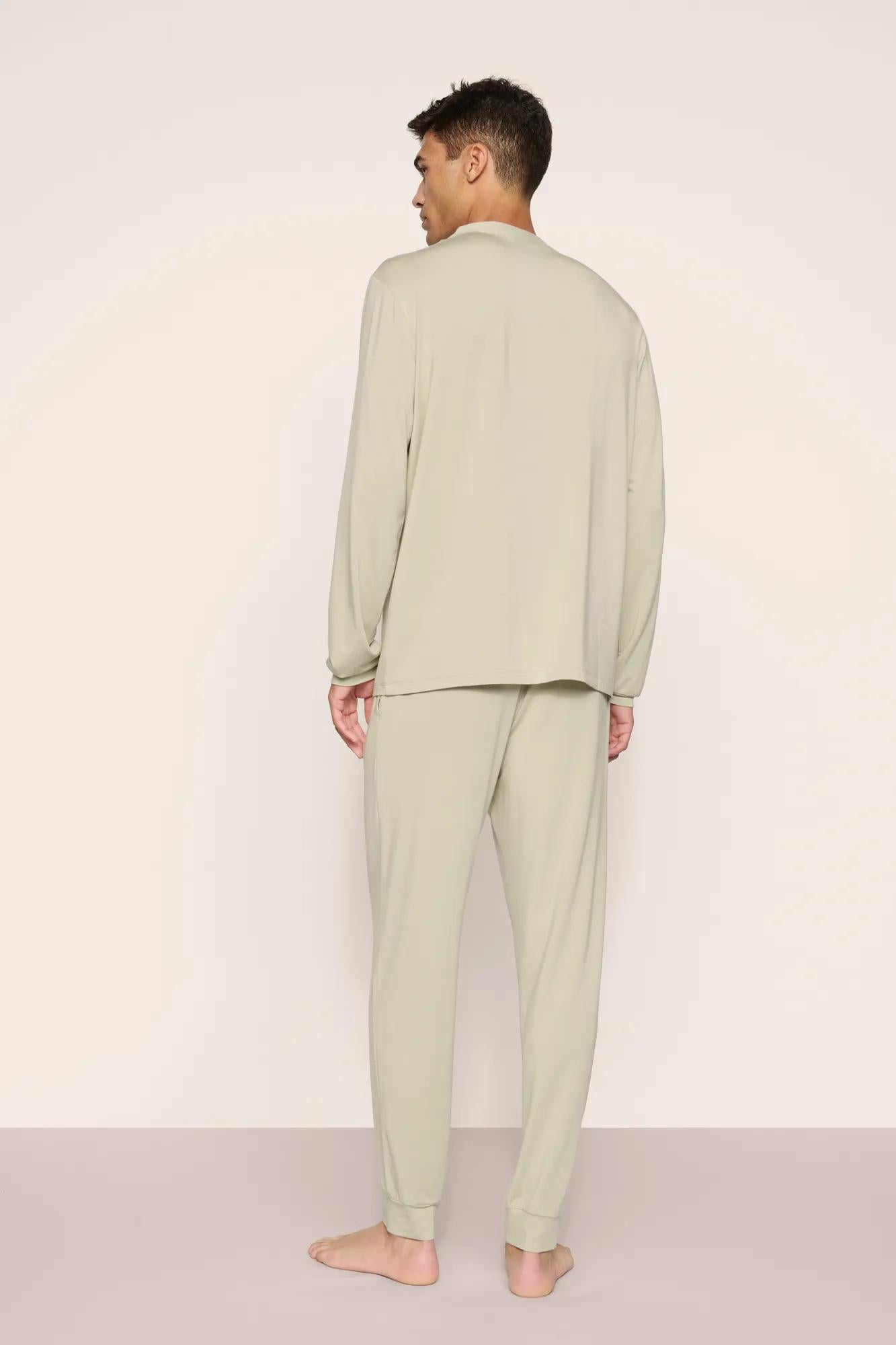 Model is wearing Henry TENCEL™ Modal Long PJ Set  in  Sandstone