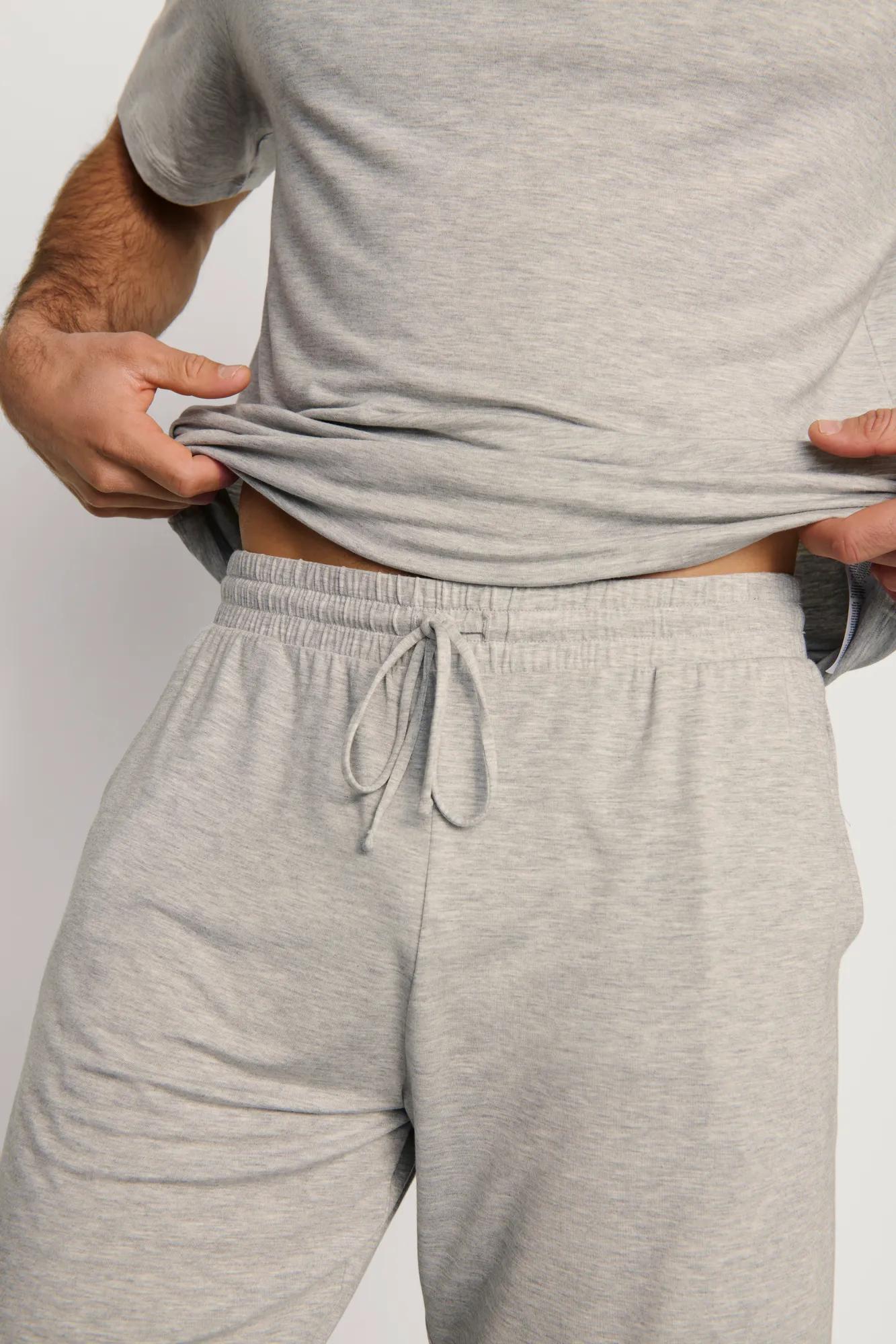Model is wearing Henry TENCEL™ Modal Short PJ Set in Heather Grey
