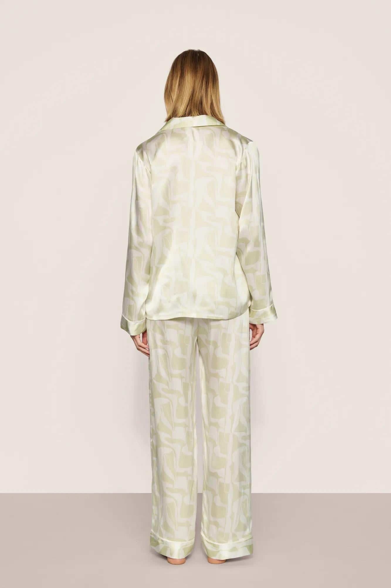 Model is wearing Inez Washable Silk Printed Long PJ Set  in  Abstract Swirl Celadon T/Ivory