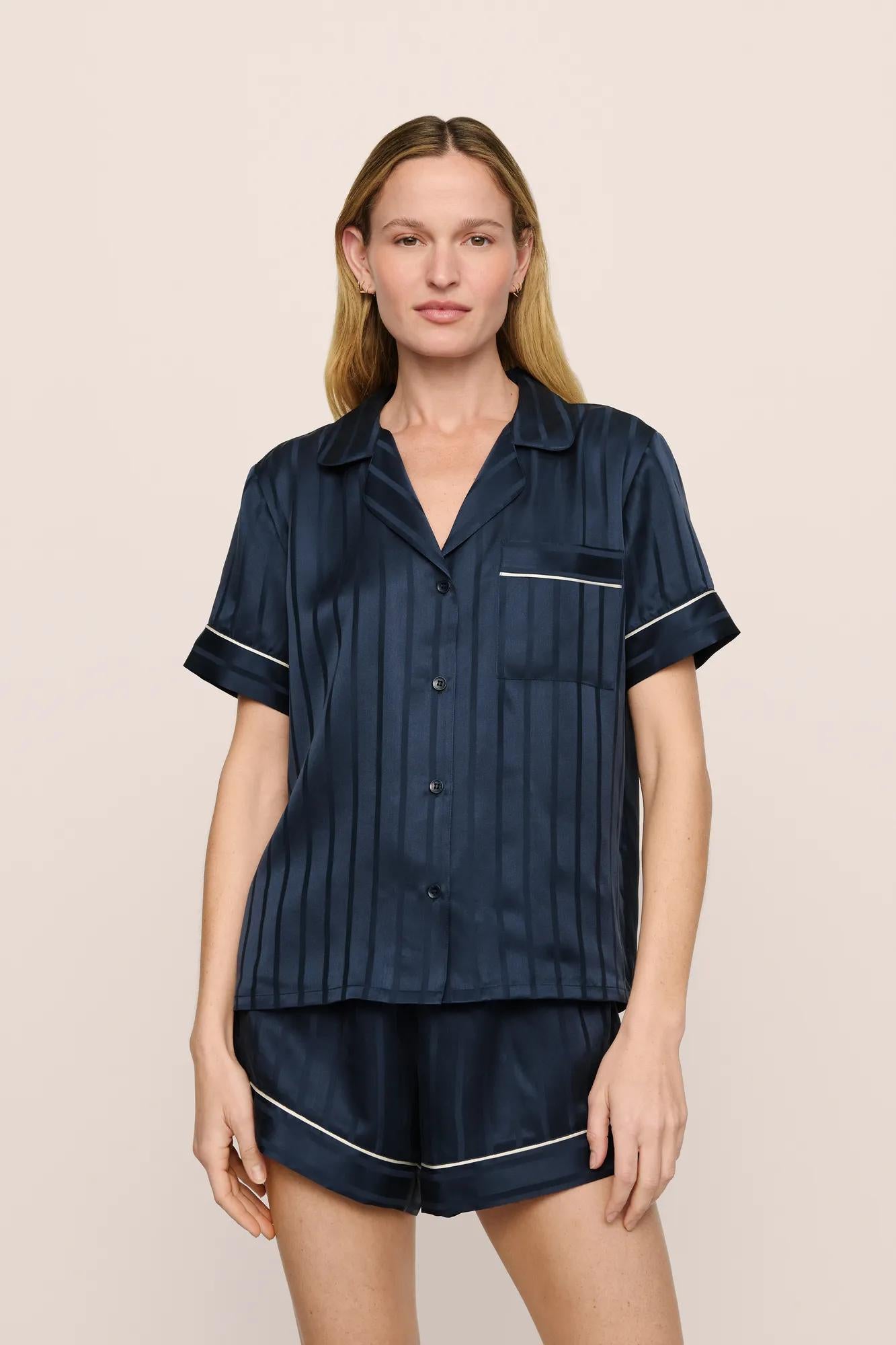 Model is wearing Inez Washable Silk Jacquard Short PJ Set in ClassicStripeJacquardNv/Iv