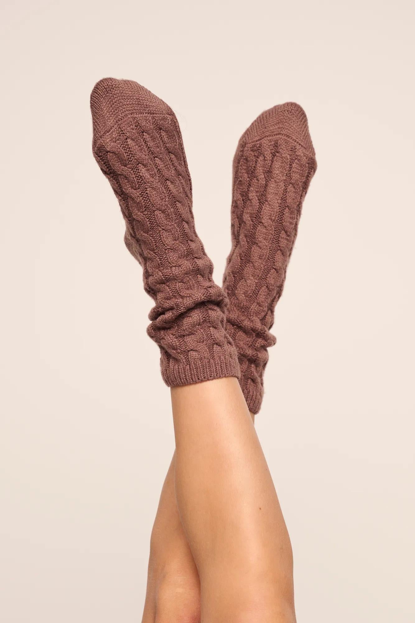 Model is wearing Cozy Socks in Deep Taupe