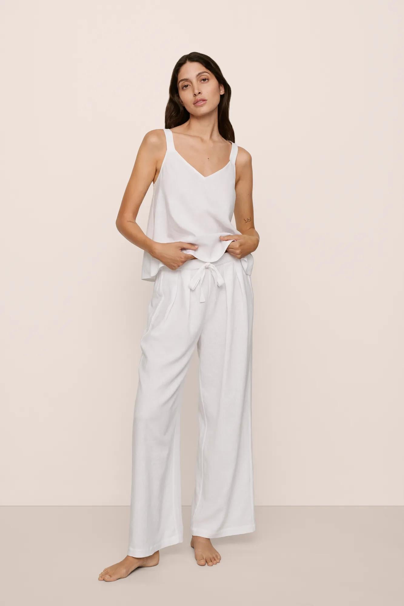 Model is wearing Linen Blend Relaxed Pant in White